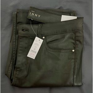 NWT White House Black Market High Rise Coated Skinny